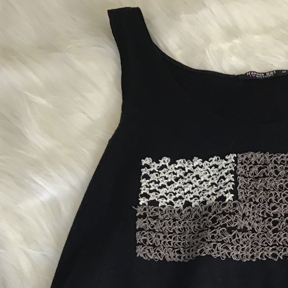 NWOT Embroidered Flag Crop Top - Picture 4 of 6